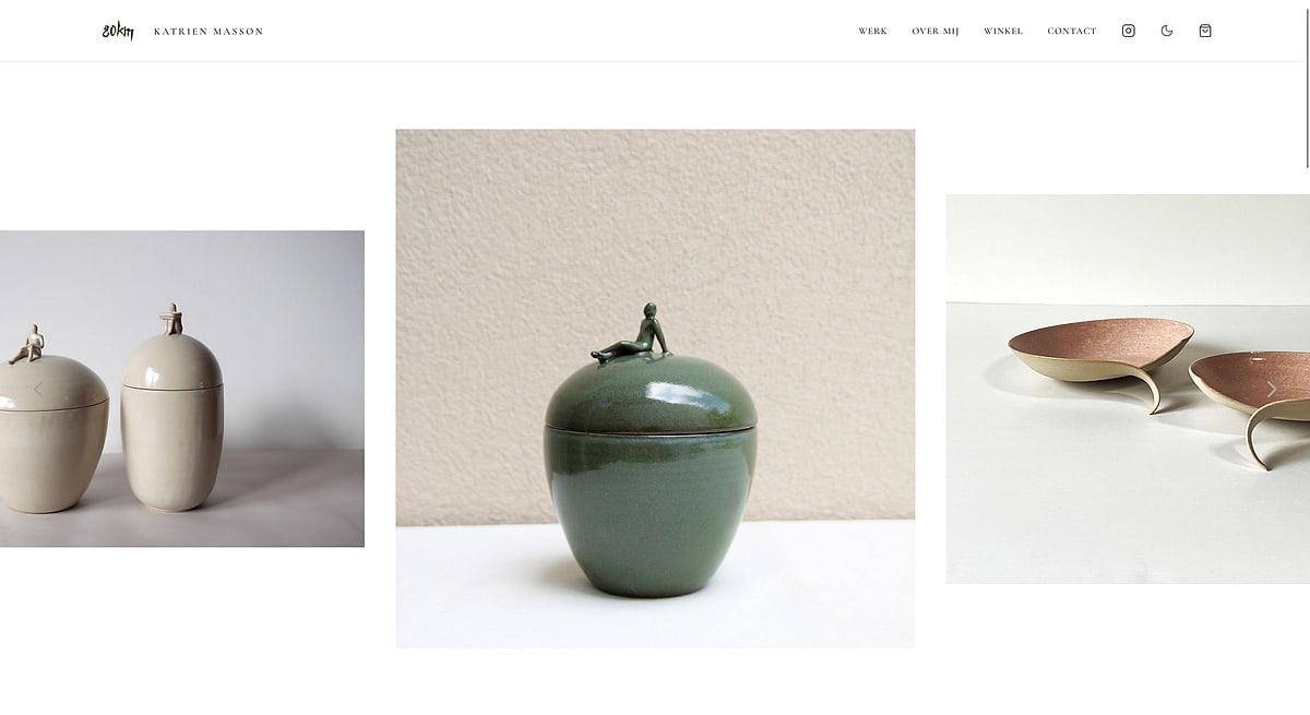 Webshop van 80km met keramiek van lokale makers op een rij.